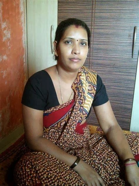 indian aunty nude photos|54 Desi aunty naked pics